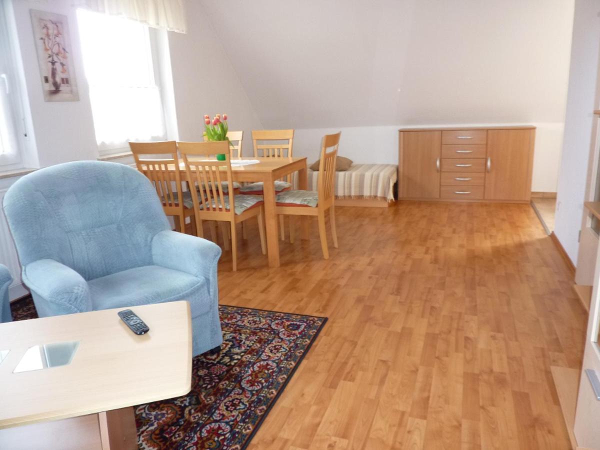Ferienwohnung Lehmann, Ursel *