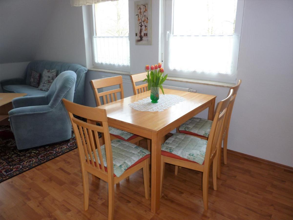 Apartment Ferienwohnung Lehmann, Ursel *